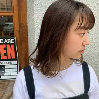 ミディアム タカノ ノゾミのヘアスタイル