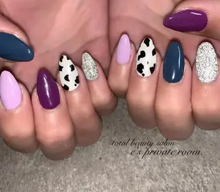 ネイル LAVISH nail salonのネイルデザイン
