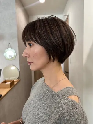 ショート カラー anon Loemのヘアスタイル