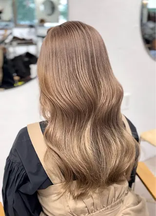 ミディアム カラー 🫧新宿美容師 ヒナコ🫧のヘアスタイル