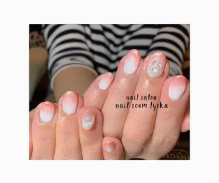 ネイル ﾈｲﾙﾙｰﾑﾘｯｶ 𝐦𝐚𝐲𝐮のネイルデザイン