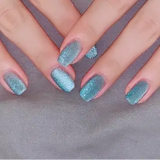 ネイル 王 莉莉のネイルデザイン