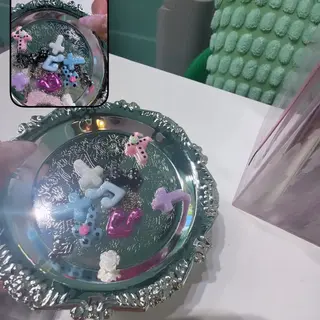 ネイル NICOnail&eyelash 下北沢所属・♡ KAEDE ♡のネイルデザイン