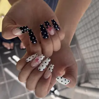 セミロング Kei 個性派ネイルのネイルデザイン