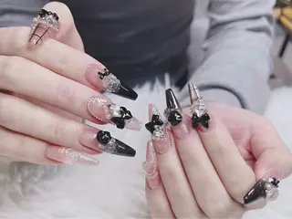 ネイル AKIKO ネイルサロンのネイルデザイン