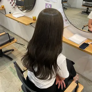 ロング 透け感カラー/レイヤ ーAI🪽🩵のヘアスタイル