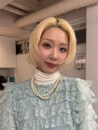 ミディアム カラー ヘアアレンジ 🦠デザインカラー/ 魚瀬あおい🦠のヘアスタイル