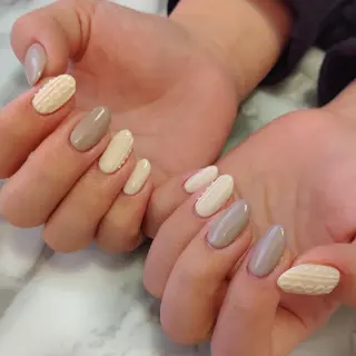 ネイル ジェヌインネイル 河内のネイルデザイン