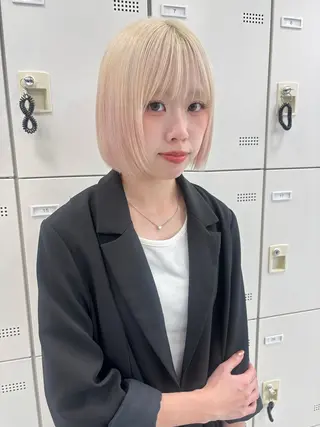 ミディアム カラー ブリーチ/ハイトーン /レイヤーのヘアスタイル