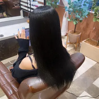 ロング カラー 山﨑 千尋のヘアスタイル