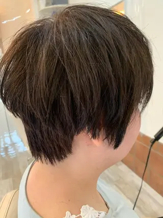 ショート カラー 似合わせカット得意 仁井亮のヘアスタイル