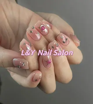 ネイル L&Y Nail🎀 思雪のネイルデザイン