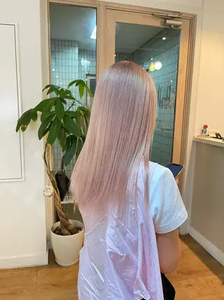 ミディアム 水原　悠吾 ELISS　ブリーチのヘアスタイル