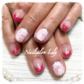 ネイル Lily*nail 🌻Mii🌻のネイルデザイン