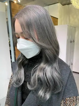 ロング カラー 高梨 菜々のヘアスタイル