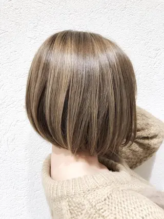 ショート カラー biscohair 髪にドラマを。のヘアスタイル