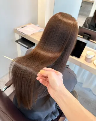 ロング 🫧岡野/透明感🍃 /髪質改善🫧のヘアスタイル