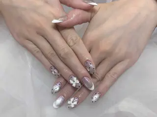 ネイル yuna ⋆🍒⭒˚のネイルデザイン