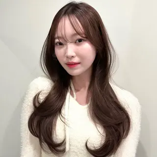 ロング 🌹ハッシュカット、 レイヤー韓国ヘア🌹のヘアスタイル