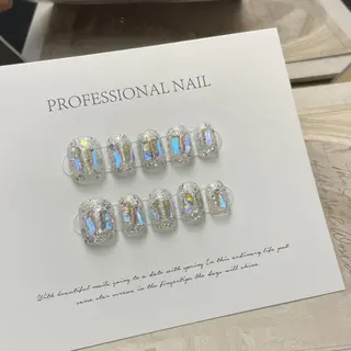 ネイル KIMI 🐰のネイルデザイン