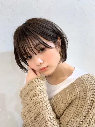 ショート りな💗垢抜け前髪/ レイヤー💗縮毛矯正のヘアスタイル