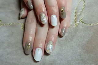 ネイル LAVISH nail salonのネイルデザイン