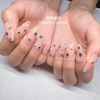 ネイル R inのネイルデザイン