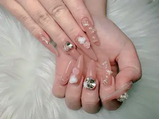 ネイル miu miuのネイルデザイン