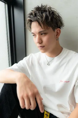 ショート パーマ ヘアアレンジ メンズ ⚡メンズパーマフ ェードカットTomyのヘアスタイル