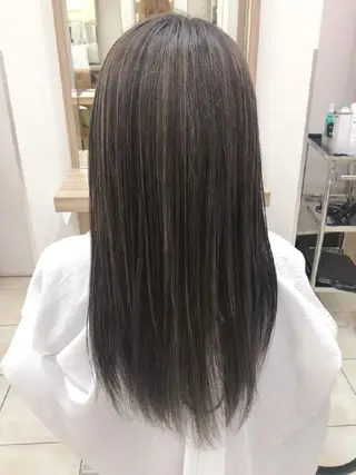ロング カラー 🩶ハイライトカラー 🩶ASH西葛西鈴木のヘアスタイル