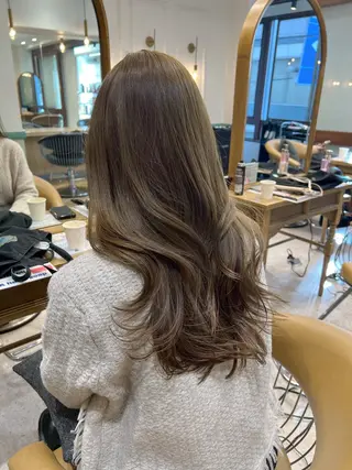 セミロング 韓国レイヤーカット/ 縮毛矯正/羽田航のヘアスタイル