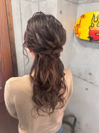 ロング ヘアアレンジ 石井 綺乃のヘアスタイル