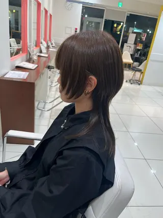 ミディアム カラー ウルフカット ハッシュカット/七海のヘアスタイル