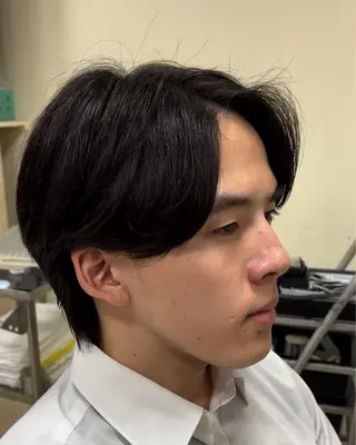 パーマ メンズ 会社で浮かない ビジネスヘア/心斎橋のヘアスタイル