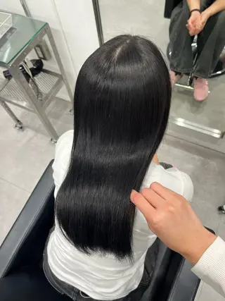 セミロング やまもと ここのヘアスタイル