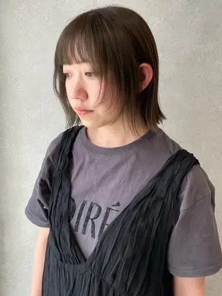 ミディアム カラー yumemiレイヤー ‎✴︎ 透明感カラーのヘアスタイル