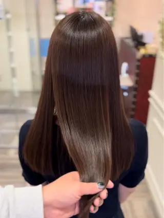 ロング 【大名】縮毛矯正特化 履歴が複雑ok／金城のヘアスタイル