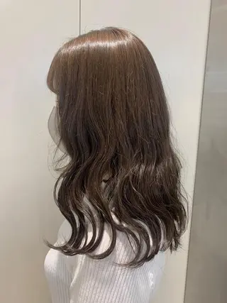 セミロング カラー Maya川越/ エクステ/ハイトーンのヘアスタイル