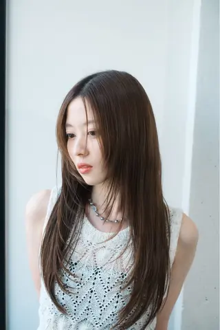 ロング カラー yu mekaのヘアスタイル