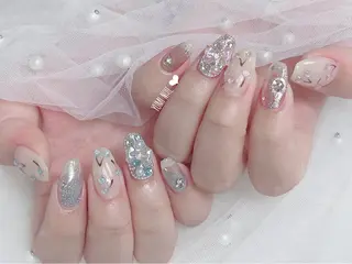 ネイル 𝐲𝐮𝐦𝐢🎀 長さ出しデザイン専門のネイルデザイン