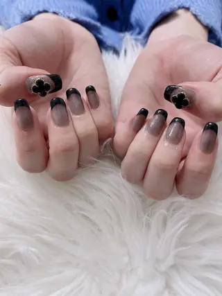 ネイル FF フィフィネイルサロンのネイルデザイン