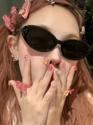 ネイル ToliyDeliy Nail Salonのネイルデザイン