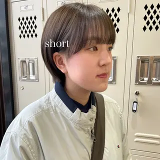 ショート カラー 初めてのショート お任せください✂️のヘアスタイル