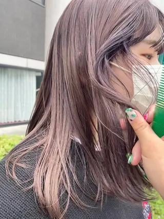 セミロング デザインカラー/ボブ ブリーチカラー/ユリのヘアスタイル