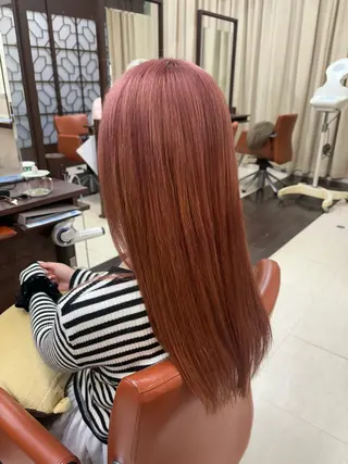 ロング カラー レイヤー×垢抜け/ ハイトーン/朝倉友香のヘアスタイル