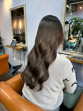 ロング 古澤 咲来のヘアスタイル