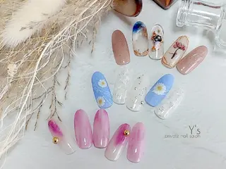 ネイル YUMI NAGAI  のネイルデザイン