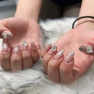 セミロング mao .のネイルデザイン