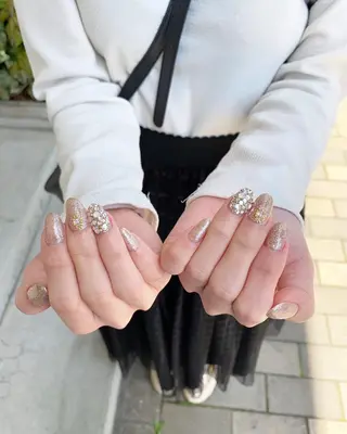 ネイル ✴︎:.｡. MAKI.｡.:✴︎のネイルデザイン