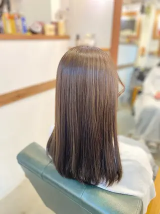 セミロング カラー 木宮 美緒のヘアスタイル